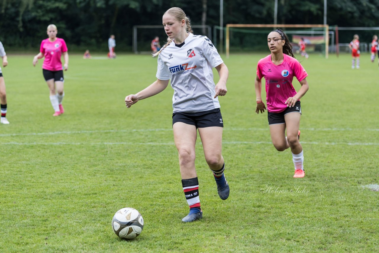 Bild 227 - Loewinnen Cup